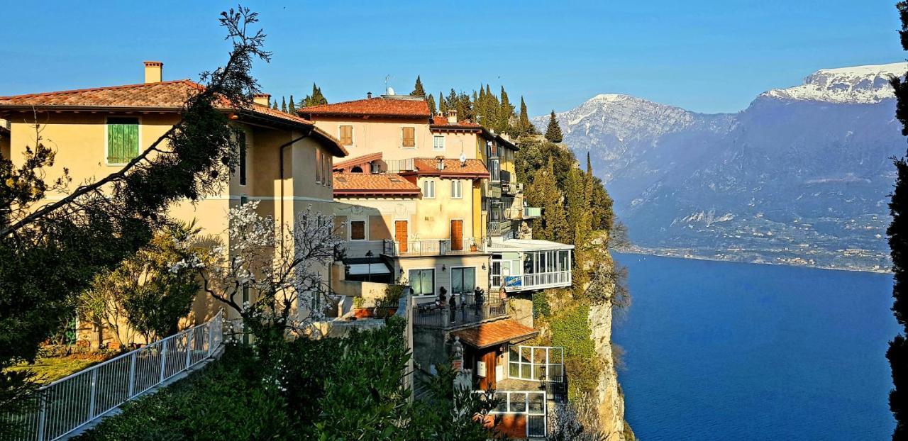 La Quiete 30 Lake View Apartment By Gardadomusmea Tremosine Extérieur photo